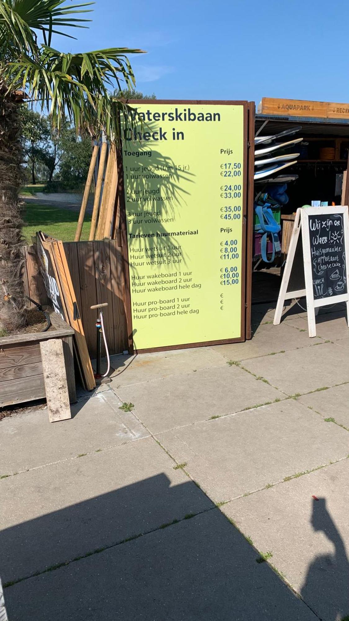 'T Paviljoenhus Bij Sneekermeer Offingawier Dış mekan fotoğraf